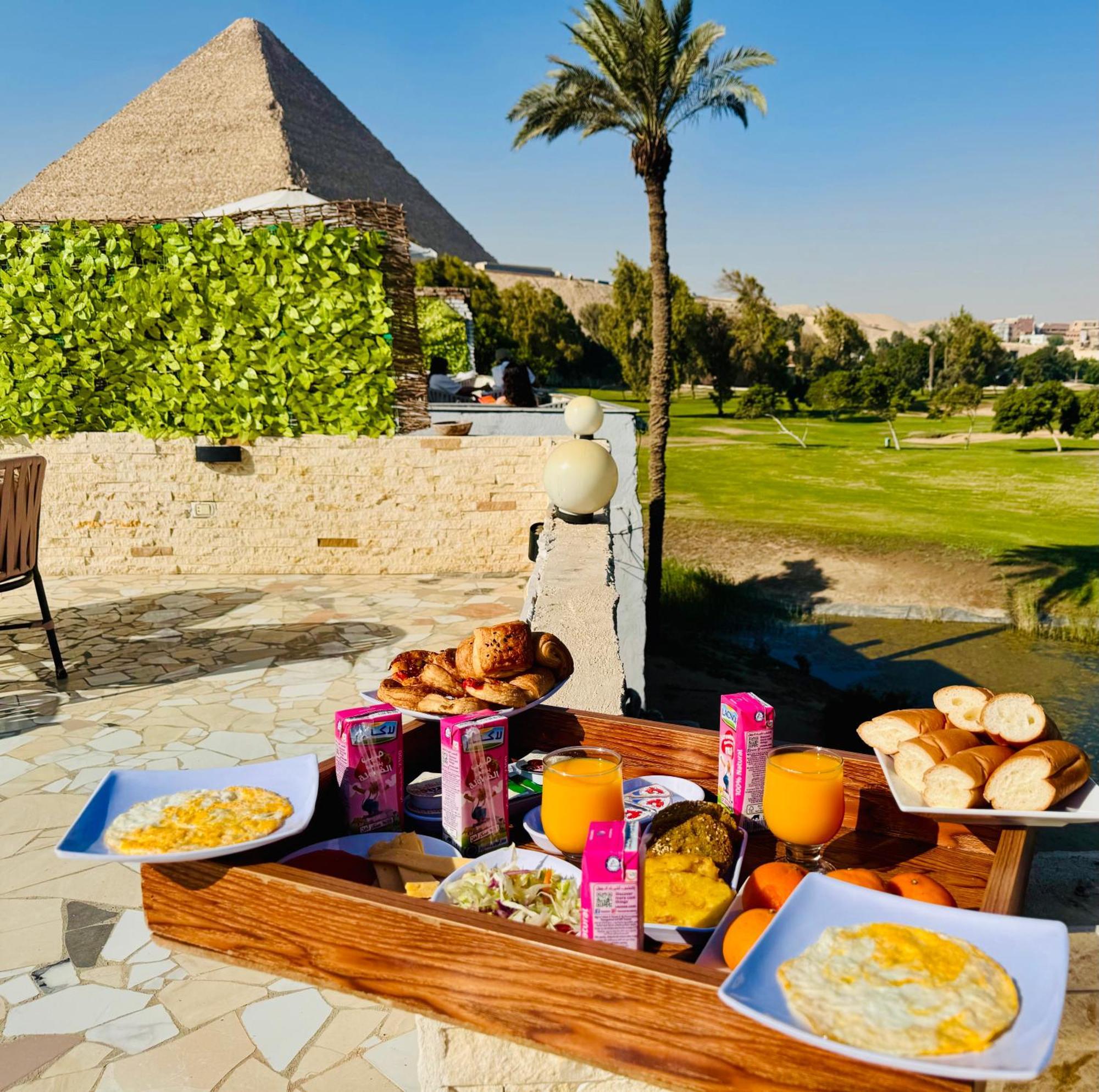 Golf Pyramids View Hotel Kafret el-Gabal Kültér fotó